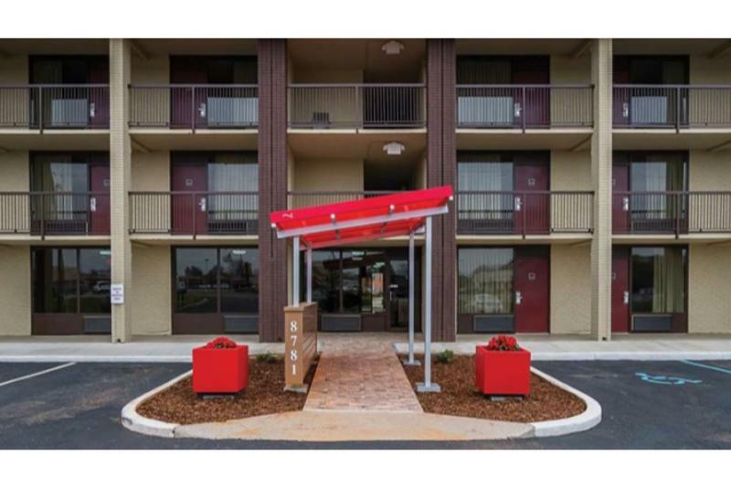 Red Roof Inn Plus+ Huntsville Exteriör bild